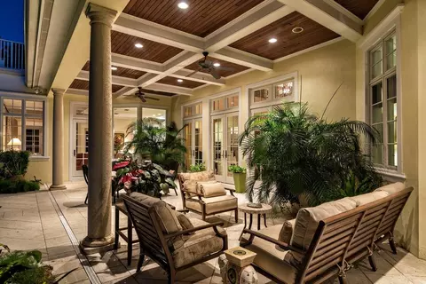 6978 SE Harbor Cir, Stuart, FL 34996 photo 4
