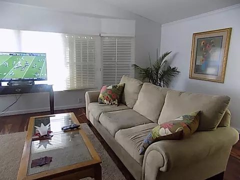 193 SE Riverbend St, Stuart, FL 34997 photo 4
