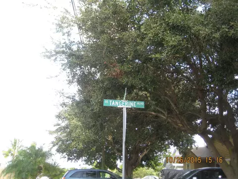5760 SE Tangerine Blvd, Stuart, FL 34997 photo 2