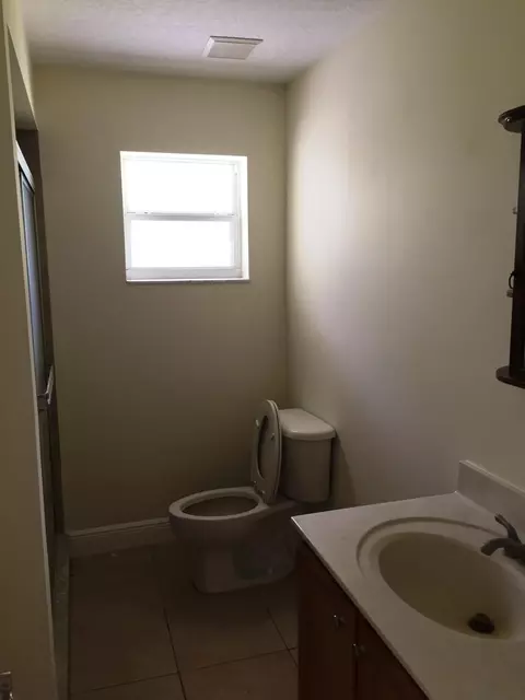 1039 NW 16th St, Stuart, FL 34994 photo 8