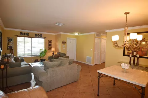 5699 SE Graham Dr, Stuart, FL 34997 photo 5