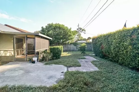 5856 SE Collins Ave, Stuart, FL 34997 photo 23