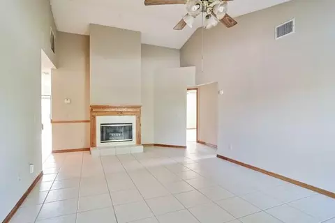 5856 SE Collins Ave, Stuart, FL 34997 photo 2