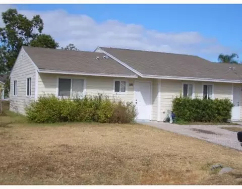 4667 SE Salvatori Rd, Stuart, FL 34997 photo 2