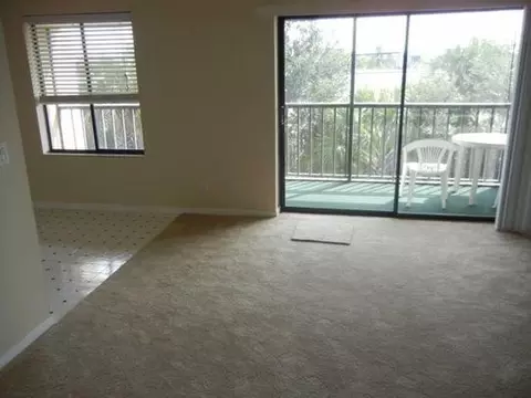 150 Pineview Rd #J8, Jupiter, FL 33469 photo 5