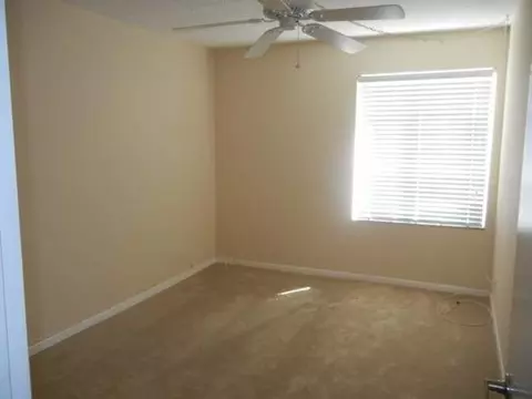 150 Pineview Rd #J8, Jupiter, FL 33469 photo 7