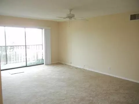 150 Pineview Rd #J8, Jupiter, FL 33469 photo 4