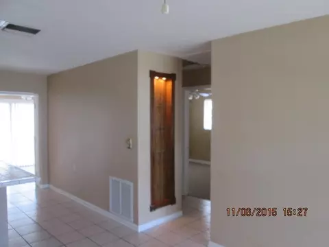 412 SE Fini Dr, Stuart, FL 34996 photo 3