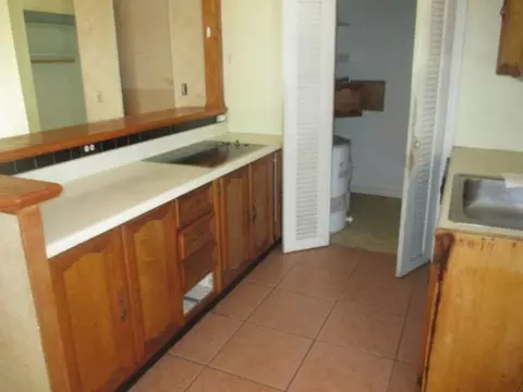 405 E Whitney Dr, Jupiter, FL 33458 photo 4