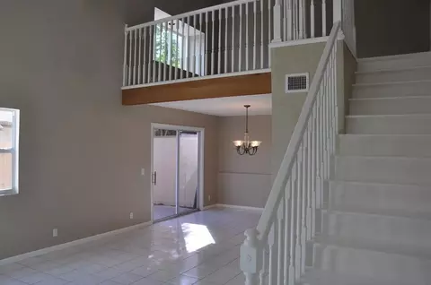 334 Maplecrest Cir, Jupiter, FL 33458 photo 4
