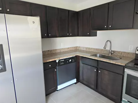 218 N Orange Ave, Jupiter, FL 33458 photo 2