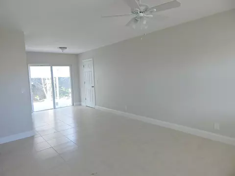 218 N Orange Ave, Jupiter, FL 33458 photo 3