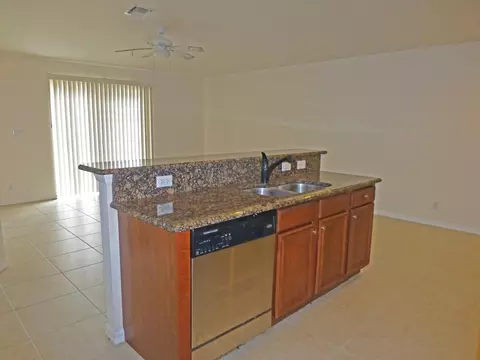 4940 SE Duval Dr, Stuart, FL 34997 photo 3