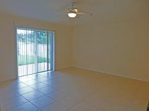 4940 SE Duval Dr, Stuart, FL 34997 photo 5
