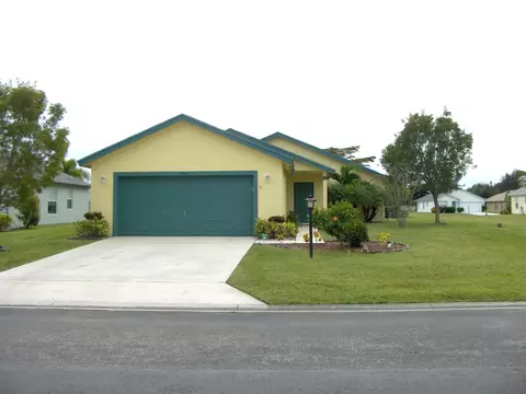 2740 SW Versailles Ter N, Stuart, FL 34997 photo 1