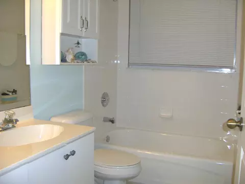 2740 SW Versailles Ter N, Stuart, FL 34997 photo 11
