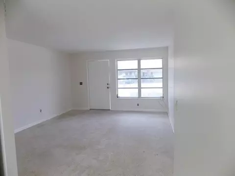 100 SW Hideaway Pl, Stuart, FL 34994 photo 6