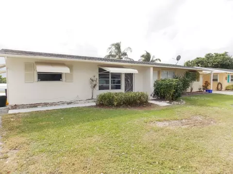 100 SW Hideaway Pl, Stuart, FL 34994 photo 4
