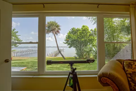 1041 SE Riverside Dr, Stuart, FL 34996 photo 20