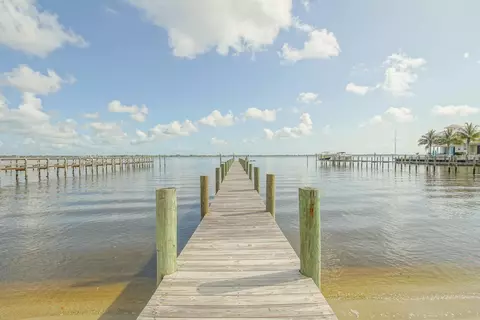 1041 SE Riverside Dr, Stuart, FL 34996 photo 21