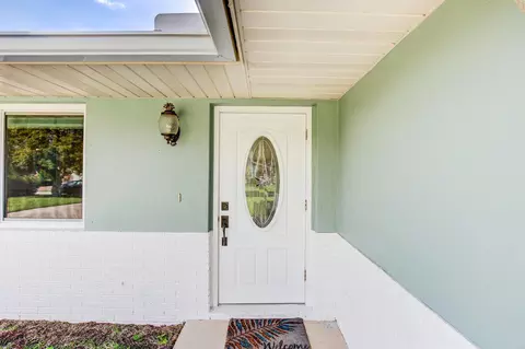 5386 SE Orange St, Stuart, FL 34997 photo 3