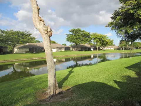8957 Windtree St, Boca Raton, FL 33496 photo 3