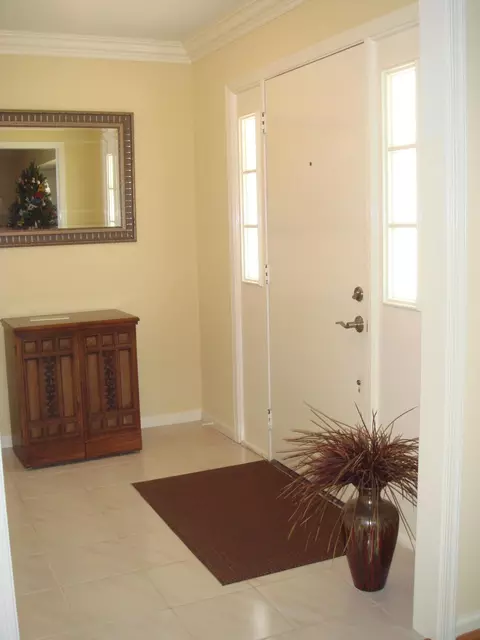 59 Birch Pl, Jupiter, FL 33469 photo 3