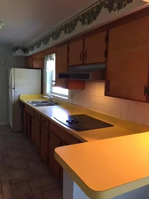 422 Pittsburgh Dr, Jupiter, FL 33458 photo 3