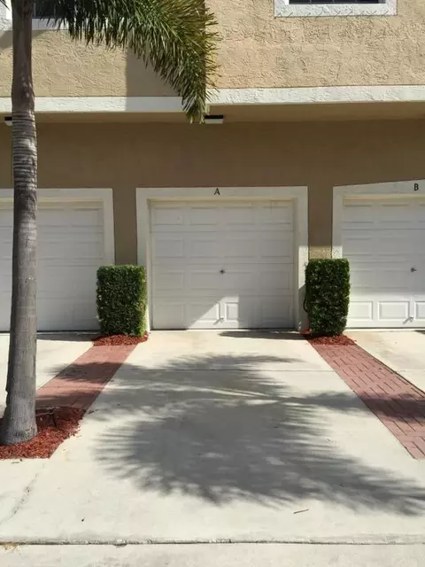 116 Lighthouse Cir #A, Tequesta, FL 33469 photo 3