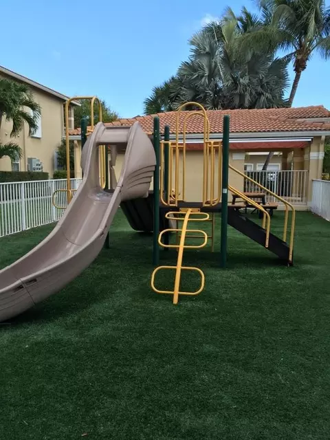 116 Lighthouse Cir #A, Tequesta, FL 33469 photo 16