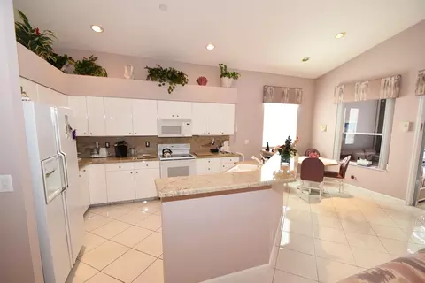 7652 Eagle Point Dr, Delray Beach, FL 33446 photo 7