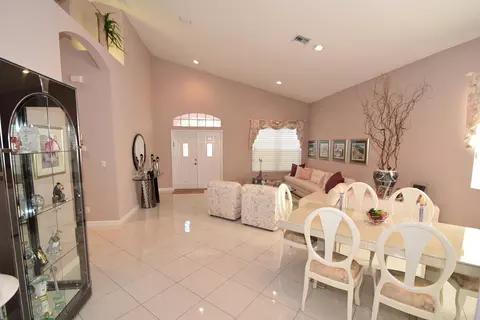 7652 Eagle Point Dr, Delray Beach, FL 33446 photo 2
