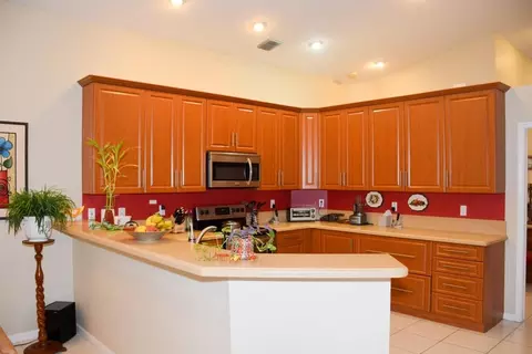 7135 Falls Rd E, Boynton Beach, FL 33437 photo 10