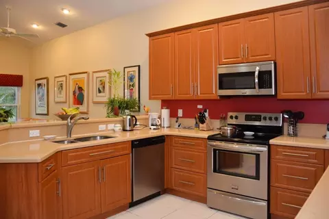 7135 Falls Rd E, Boynton Beach, FL 33437 photo 9