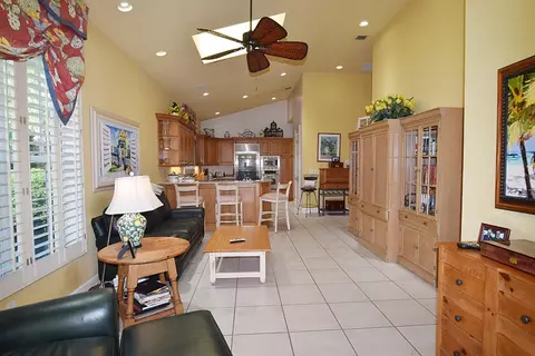 6957 SE Lakeview Ter, Stuart, FL 34996 photo 3