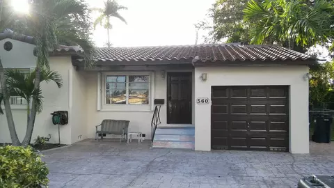 560 Forrest Dr, Miami Springs, FL 33166 photo 2