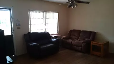 560 Forrest Dr, Miami Springs, FL 33166 photo 5