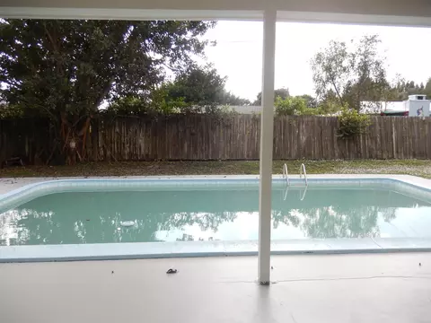 958 NW 13th St, Stuart, FL 34994 photo 7