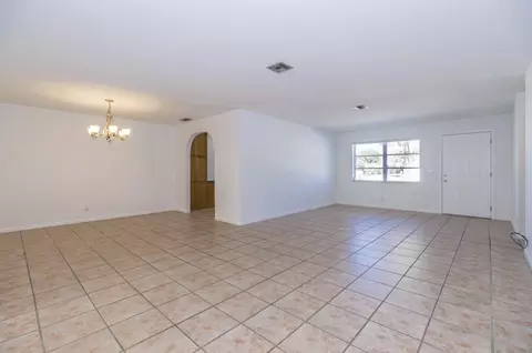 328 Leigh Rd, Tequesta, FL 33469 photo 4