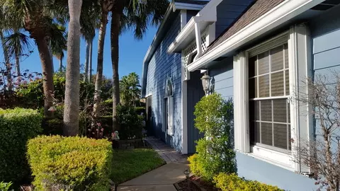 101 Ocean Dunes Cir, Jupiter, FL 33477 photo 2