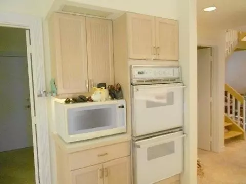 24 Sutton Dr, Boynton Beach, FL 33436 photo 14