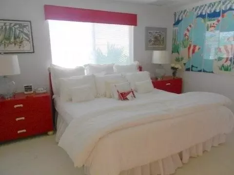 24 Sutton Dr, Boynton Beach, FL 33436 photo 32