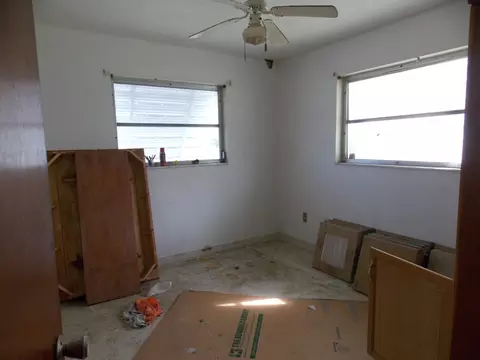 2054 SE Washington St, Stuart, FL 34997 photo 9