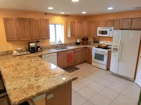 317 8th St, Jupiter, FL 33458 photo 8