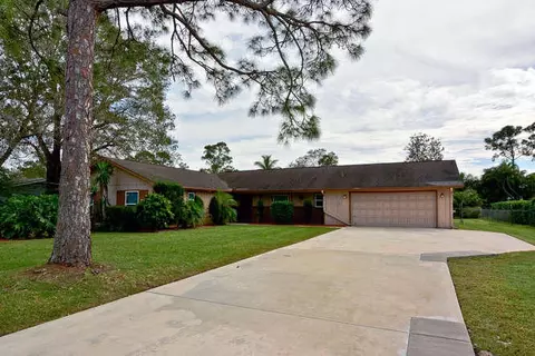 1780 SW Wildcat Trl, Stuart, FL 34997 photo 1