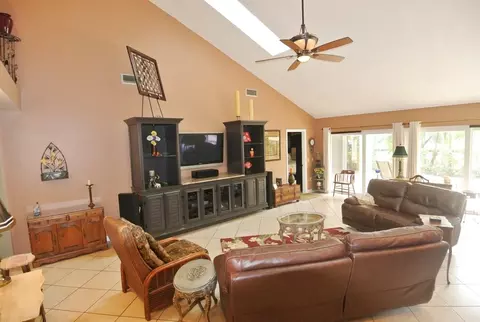 116 Dunes Edge Rd, Jupiter, FL 33477 photo 2