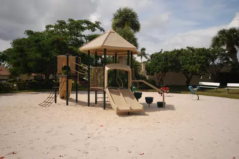 255 E River Park Dr, Jupiter, FL 33477 photo 18