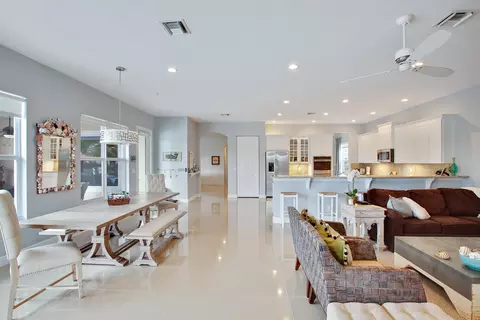 137 Casa Cir, Jupiter, FL 33458 photo 22