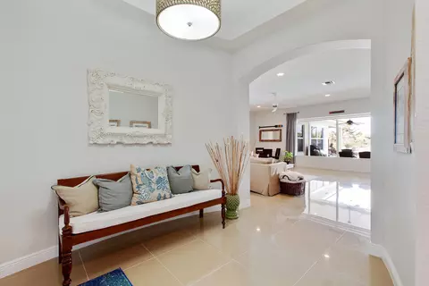 137 Casa Cir, Jupiter, FL 33458 photo 9