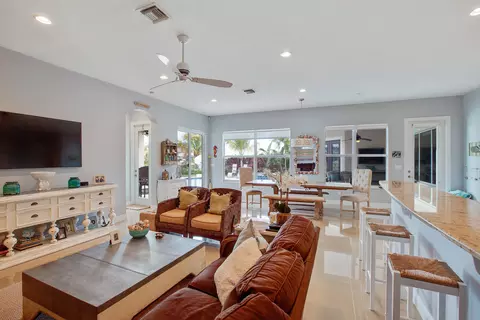 137 Casa Cir, Jupiter, FL 33458 photo 24